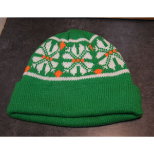 Vintage 70s 80s Green Beanie Winter Knit Ski Cap Cuff Snowflakes Ivory Orange